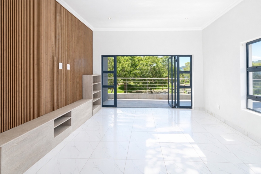 4 Bedroom Property for Sale in Landsmeer Residential Estate North West